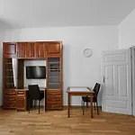 Charming One-Bedroom Apartment Near Millennium